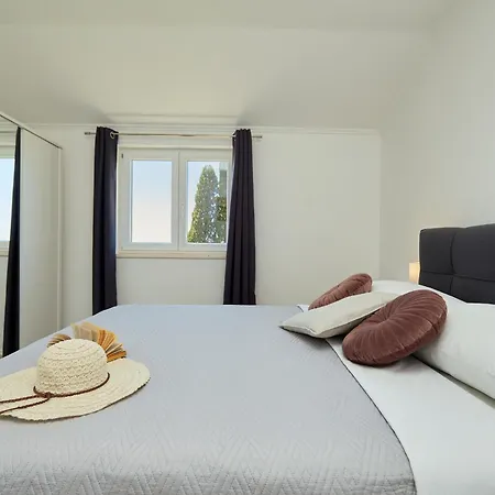 Summer Chill 2 Trsteno